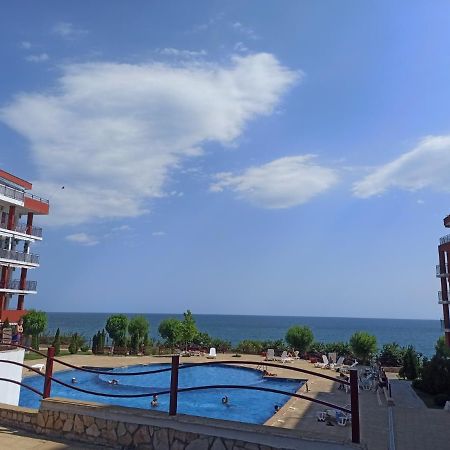 Частни Апартаменти За Гости - Панорама Бийч-Форд Нокс Sveti Vlas Exterior photo