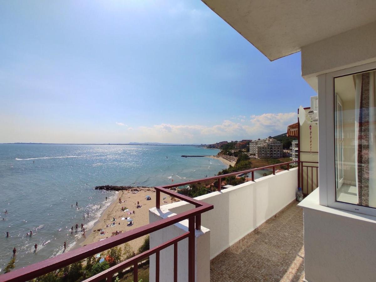 Частни Апартаменти За Гости - Панорама Бийч-Форд Нокс Sveti Vlas Exterior photo